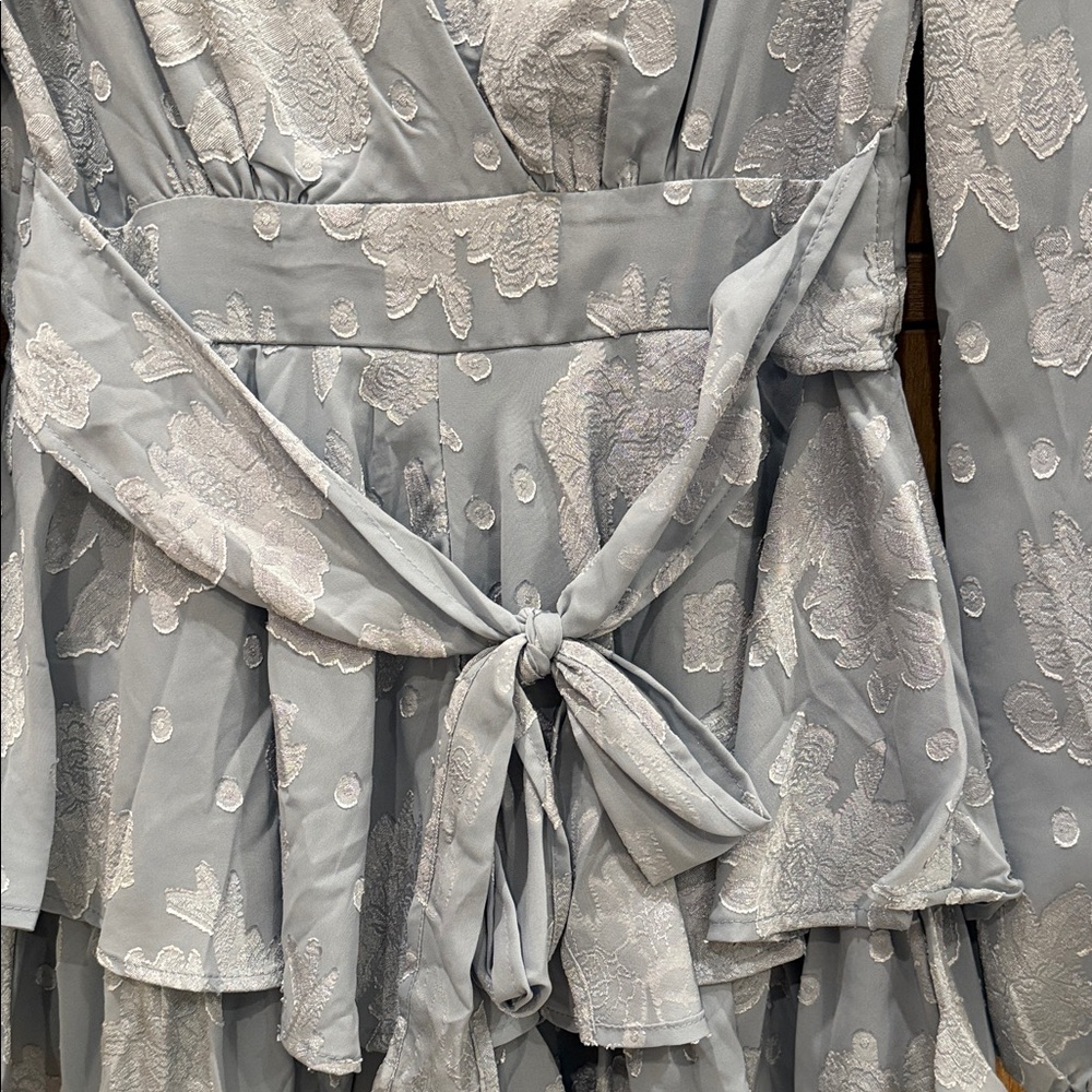 NWT Blue Rain/Francesca’s Long Sleeve Romper - Picture 3 of 4